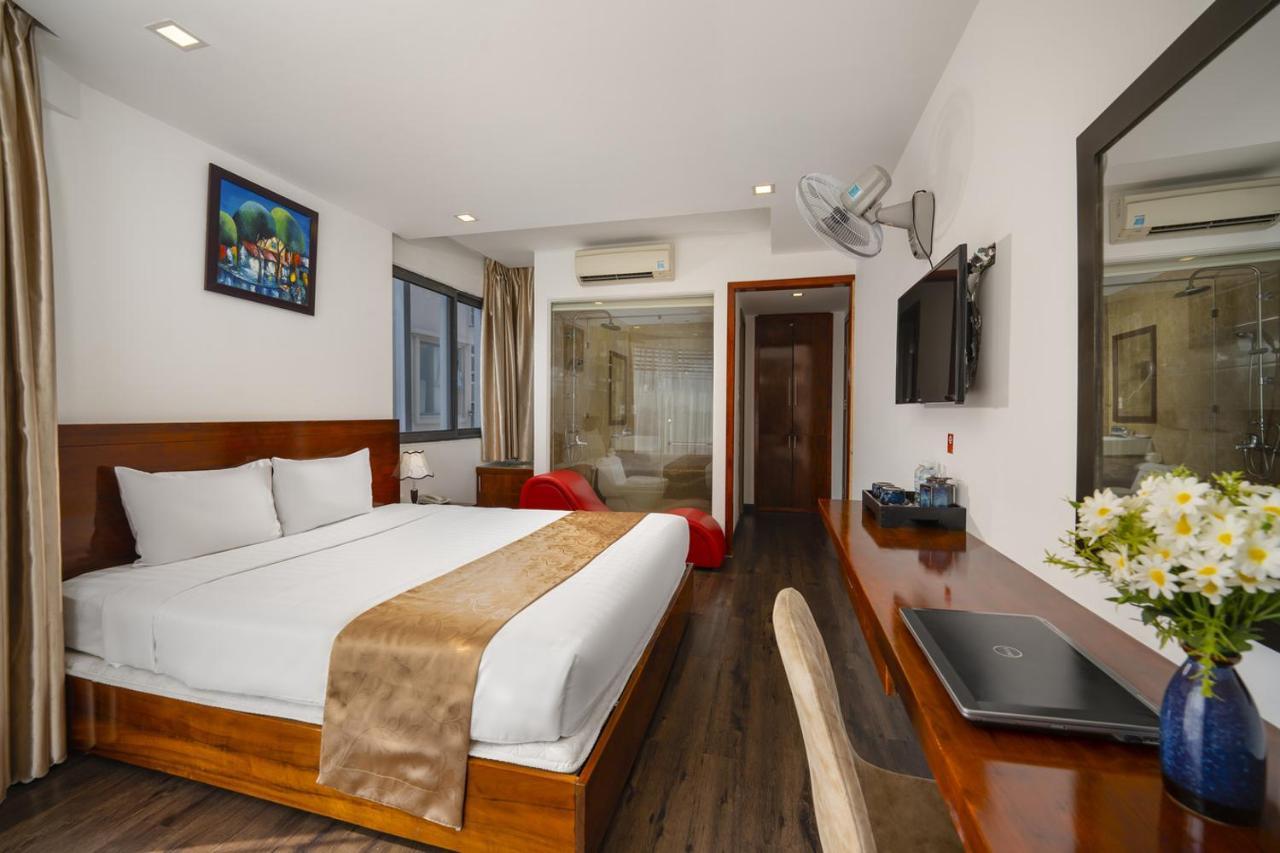 Waikiki Beach Hotel Дананг Экстерьер фото