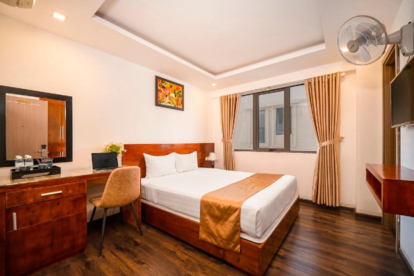 Waikiki Beach Hotel Дананг Экстерьер фото